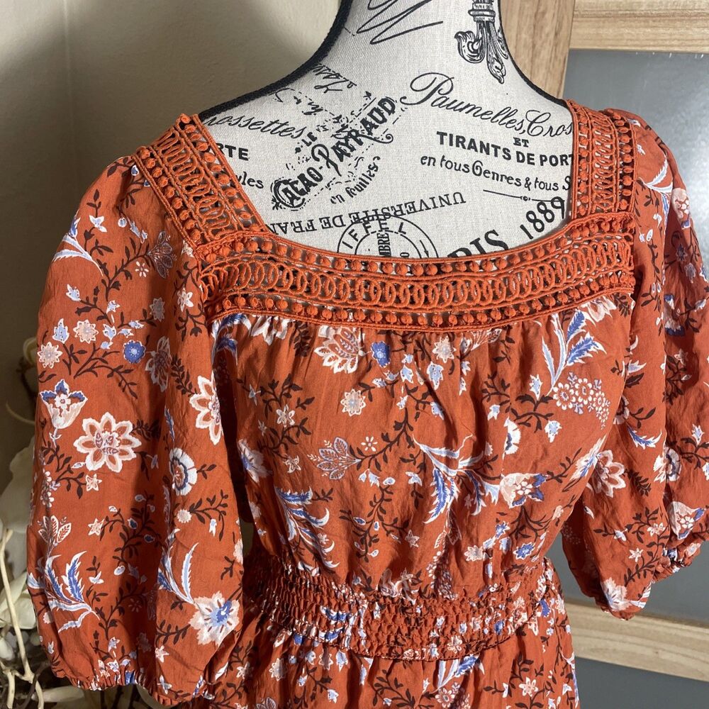 Forever 21 Orange Rust Floral Boho Dress Crochet Neckline Size Medium Short Mini - Picture 2 of 7